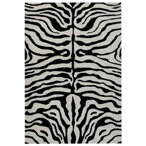 Soho SOH435 Hand Tufted Indoor Rugs - Safavieh - 1 of 3