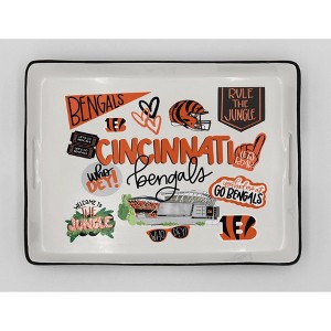 NFL Cincinnati Bengals Loco Fan Large Serving Tray with Handle - 1 of 1
