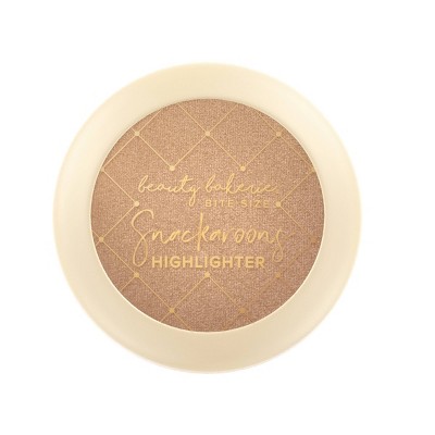 Beauty Bakerie Bite Size Snackaroons Highlighter - Worth The Whisk - 0.09oz