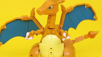 DRACAUFEU en briques Mega Construx Lego Un Pokémon Magnifique Charizard 