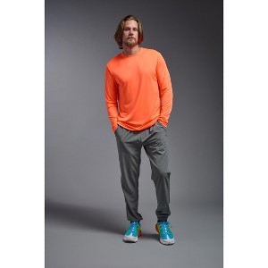 Expert Brand USA-Made Men's DriMax™ Athletic Long Sleeve - 1 of 4