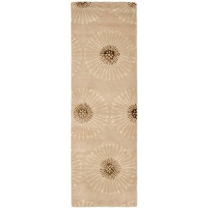 Soho SOH821 Hand Tufted Area Rug  - Safavieh - 1 of 4