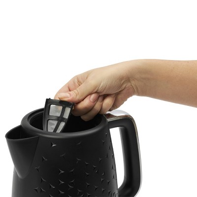 Starbeck Black and Chrome 1.7L Stainless Steel Electric Kettle