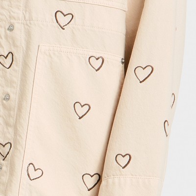 Женские куртки Universal Thread Women's Heart Embroidered Chore Denim Jacket - Universal Thread™ Cream S — фото 4