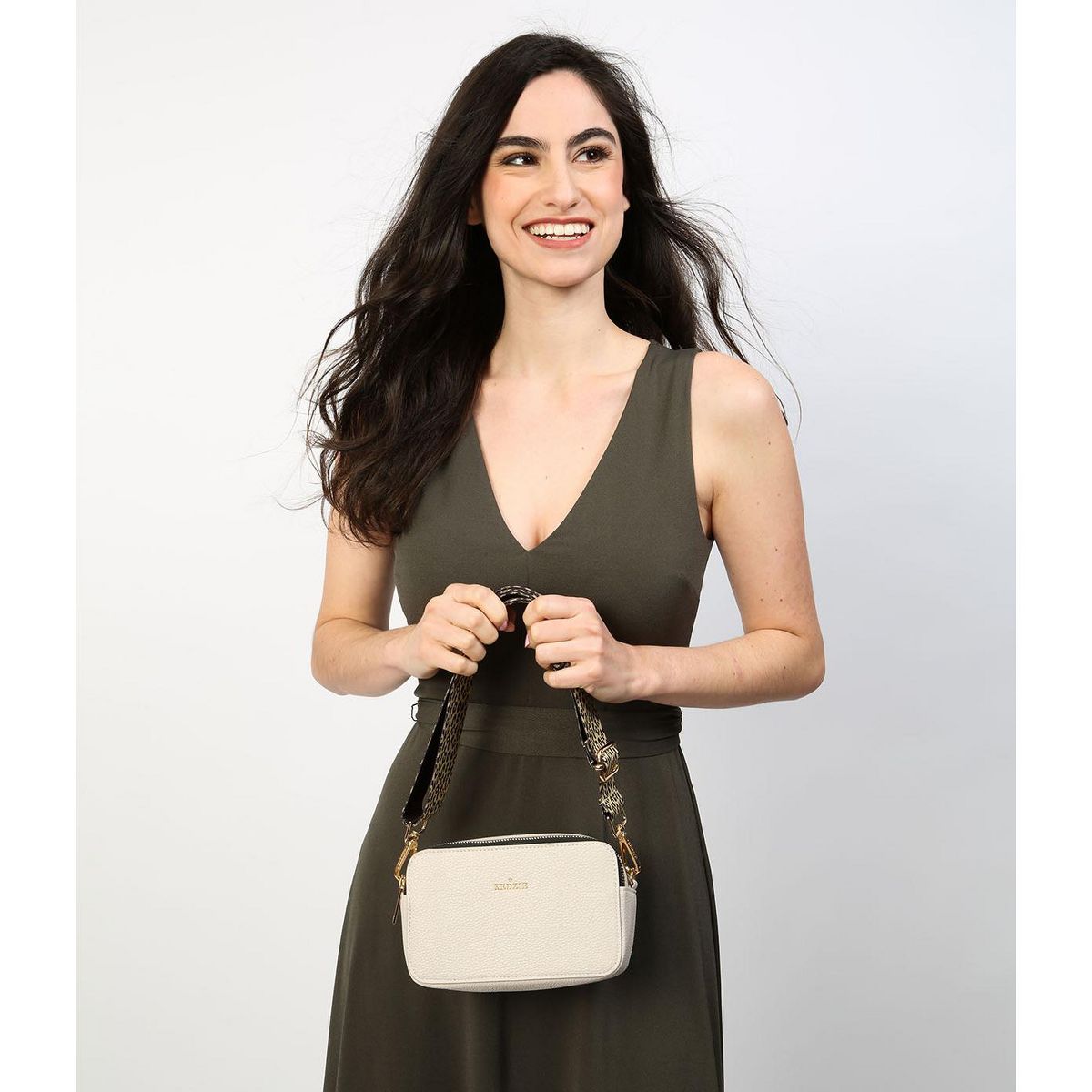 Kedzie Modernist Crossbody Bag - thumbnail 4
