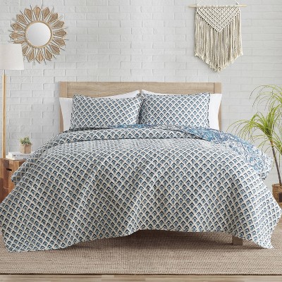 Blue Boho Medallion Reversible Full Microfiber Quilt Set