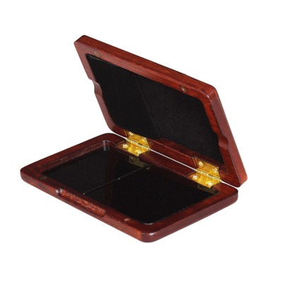 Clarinet saxophone wooden box, saxophone, instrument accessories, reed storage box, red