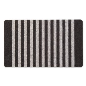 Design Imports  Black And White Stripe Tufted Mat 17.75X29.5 - 1 of 4