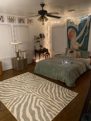 Guest review image 1 of 3, zoom in