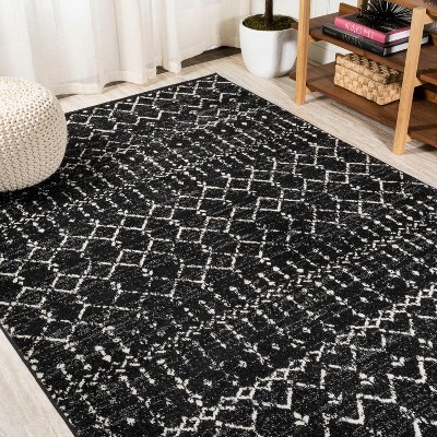 Ivory & Black Trellis Synthetic Easy-Care Rectangular Rug