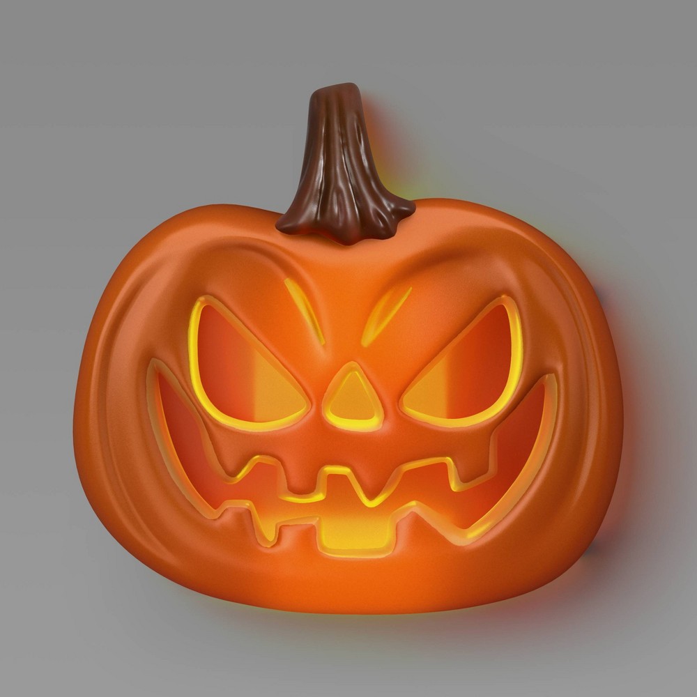 LED Lit Halloween Wall Mounted Plastic Jack-O-Lantern - Hyde and EEK! Boutique™