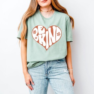 Simply Sage Market Retro Be Kind Heart Short Sleeve Tee - 1 of 4