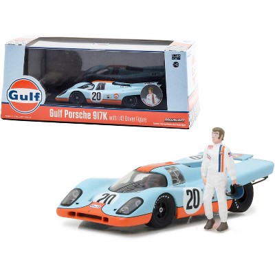 1970 Porsche 917K #20 "Gulf Oil" with Figurine 1/43 Diecast Model by Greenlight