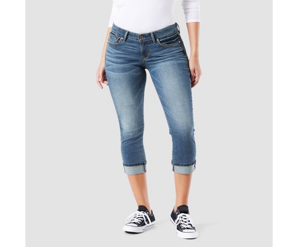 Buy DENIZEN® from Levi's® Women's Mid-Rise Modern Skinny Crop  Jeans - Medium Wash 2 Online at desertcartINDIA