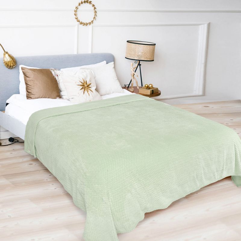 PiccoCasa Flannel Fleece Bed Blankets Fuzzy Plush Lightweight Bed Blankets, 3 of 10
