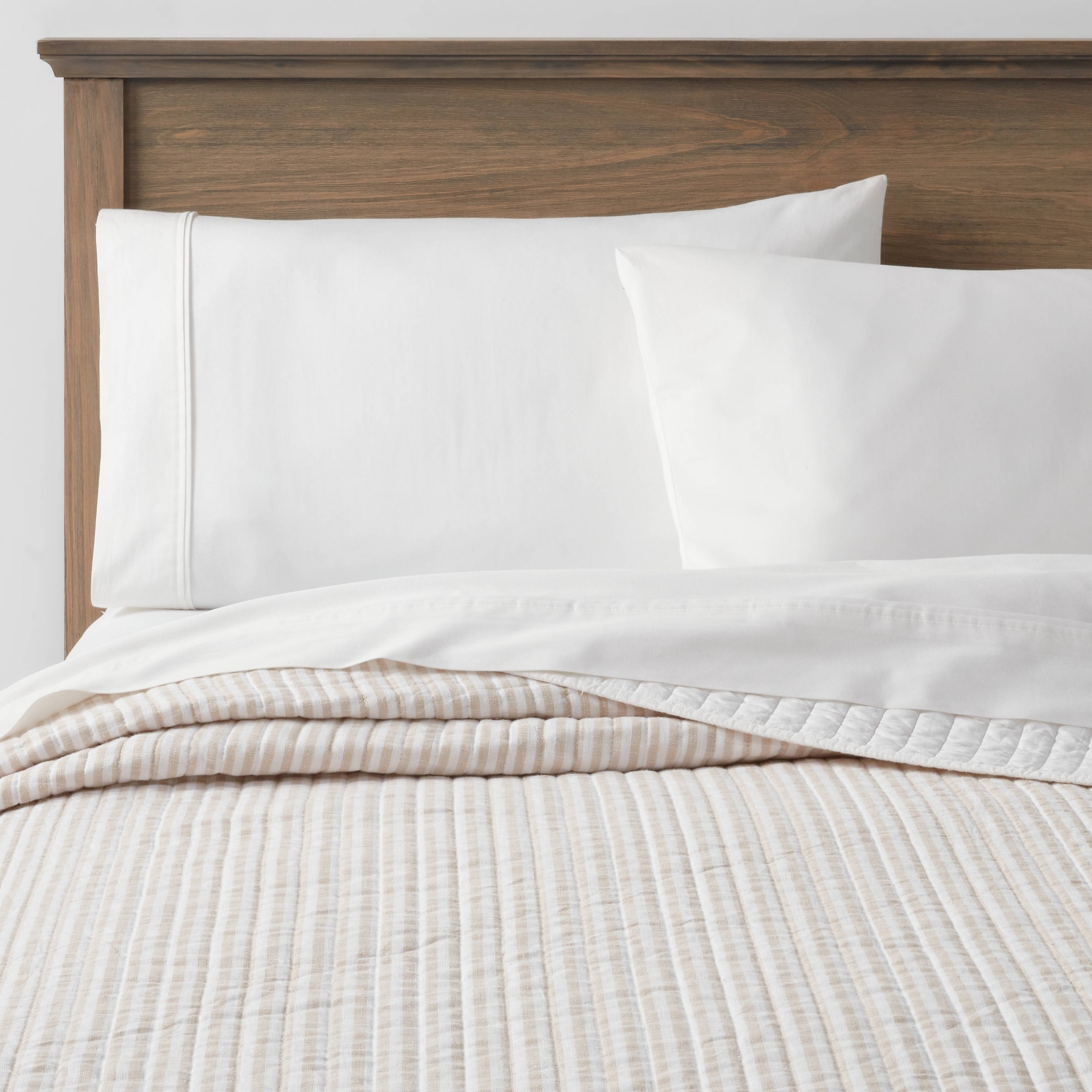 Full/Queen Reversible Cotton Stripe Quilt Khaki - Threshold™