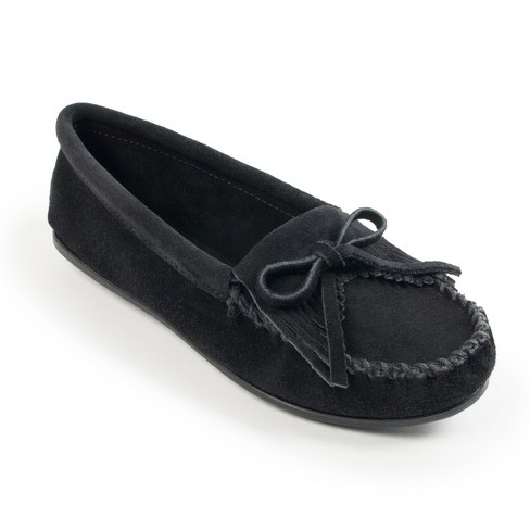 Minnetonka Women's Kilty Moccasins 400, Black - 10.