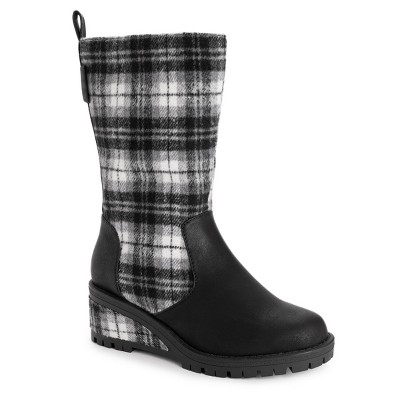 women's plaid boots