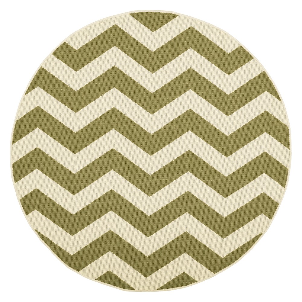 6'7in Round Courtyard Ayden Chevron Outdoor Rug - Green/Beige - Safavieh