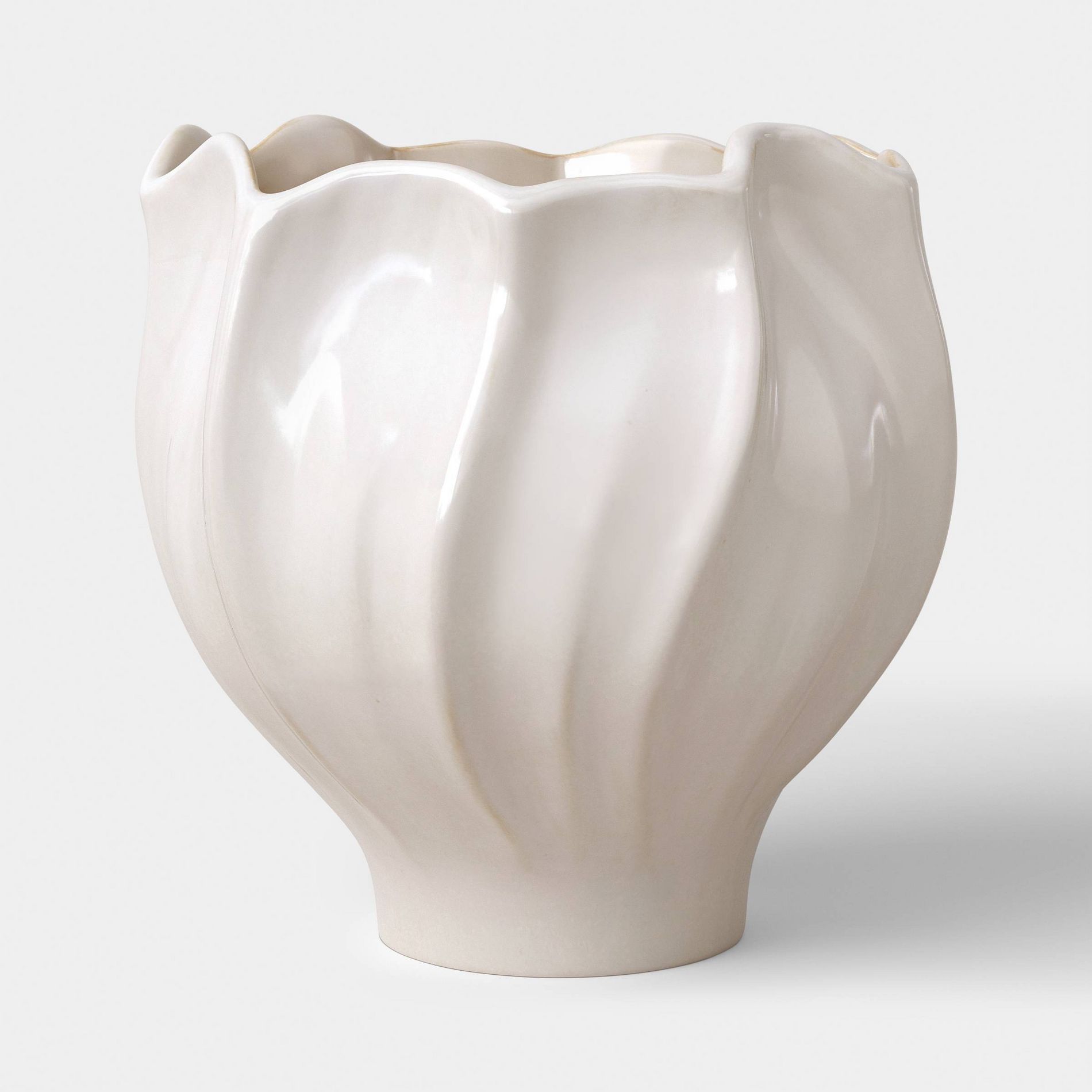Sculpted Foliage Cream Ceramic Planter - Threshold™