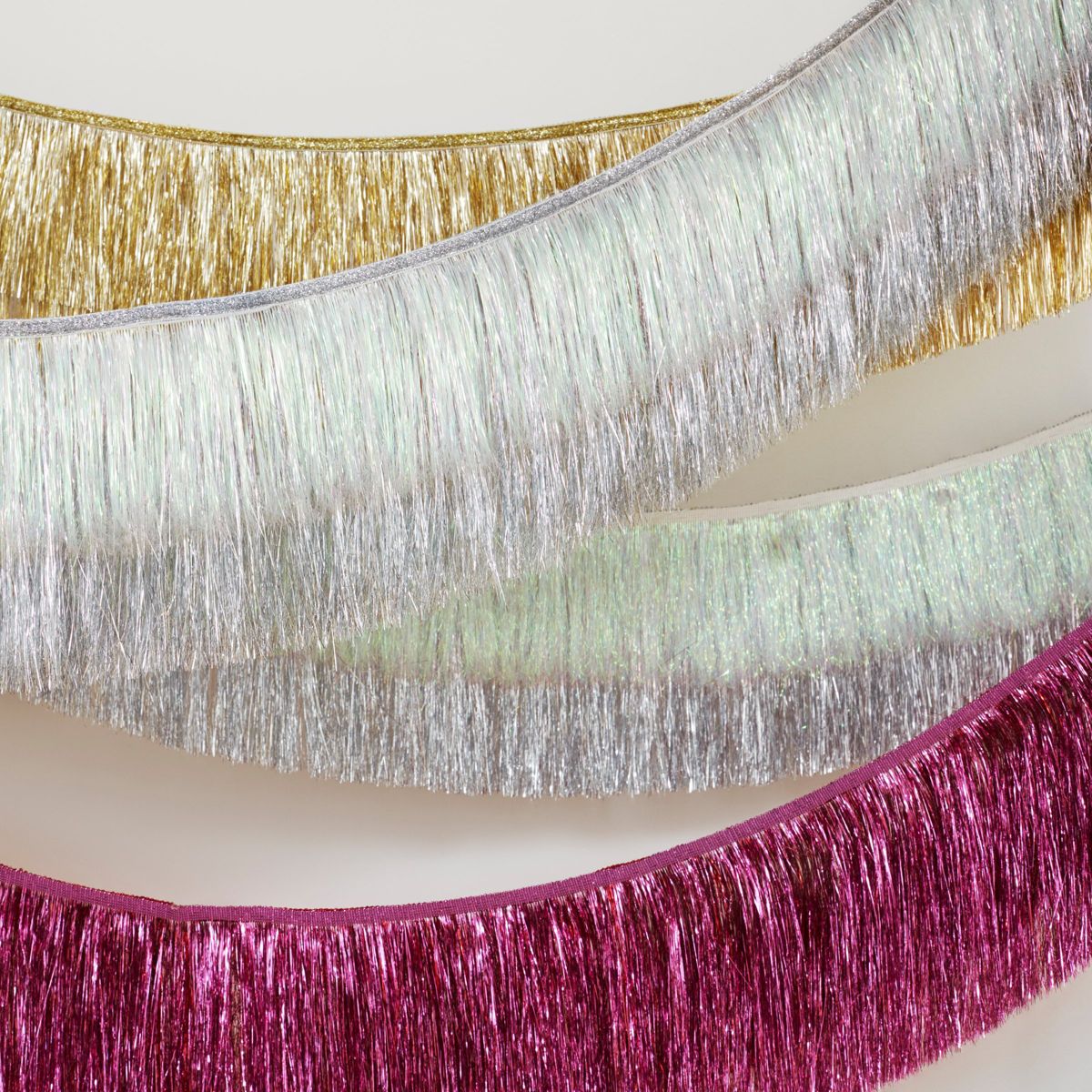 Meri Meri Silver Iridescent Tinsel Fringe Garland (10' with excess cord - Pack of 1) - thumbnail 5