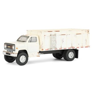 1/64 1980 Chevrolet C-70 Weathered Grain Truck, White, GreenLight S.D. Trucks Series 20 45200-A - 1 of 4