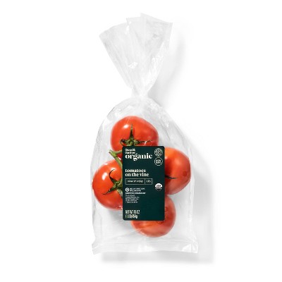 Organic On-The-Vine Tomatoes - 1lb - Good &#38; Gather&#8482;