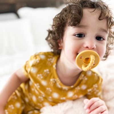 Ryan & Rose Cutie Pat Pacifier Kit - Neutral - 5pc : Target