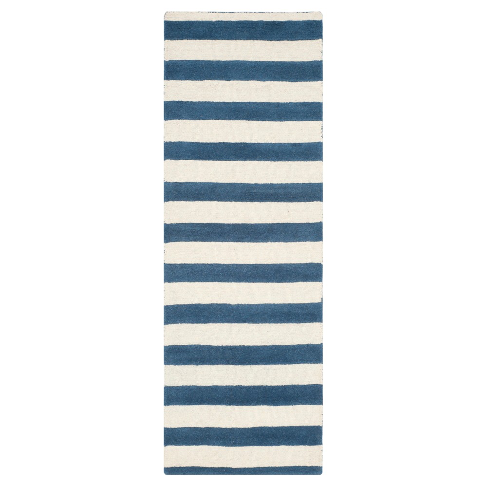Winslow Runner - Navy/Ivory (2'6inx6') - Safavieh