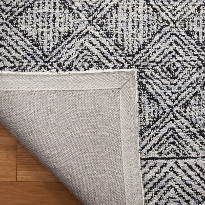 Ebony Silver and Black Hand Tufted Wool Area Rug 4' x 6'