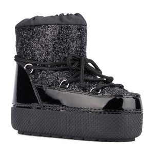 Olivia Miller Women's Eclipse Cozy Boots - 1 of 4