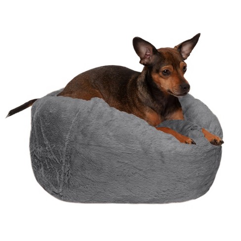 Plush ball 2024 dog bed