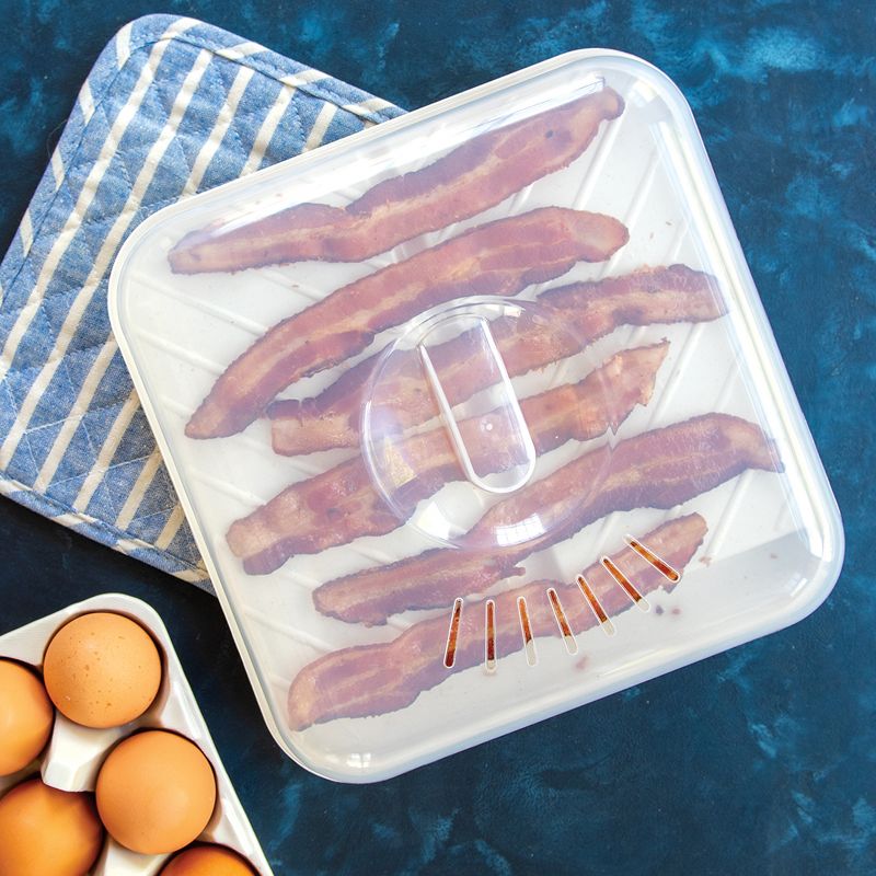 Nordic Ware Microwave Slanted Bacon Tray With Lid, 4 of 9