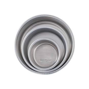 Nordic Ware Naturals 3pc Aluminum Round Cake Pan Set Silver