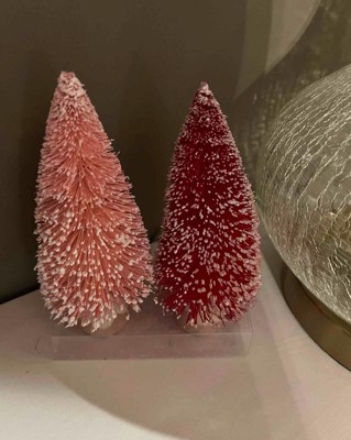 Bottle Brush Christmas Tree in Glass – To The Nines Manitowish Waters