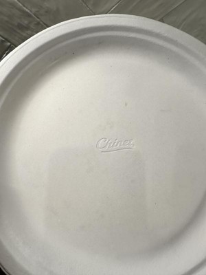 Chinet Classic White Dinner Plates, 10.375