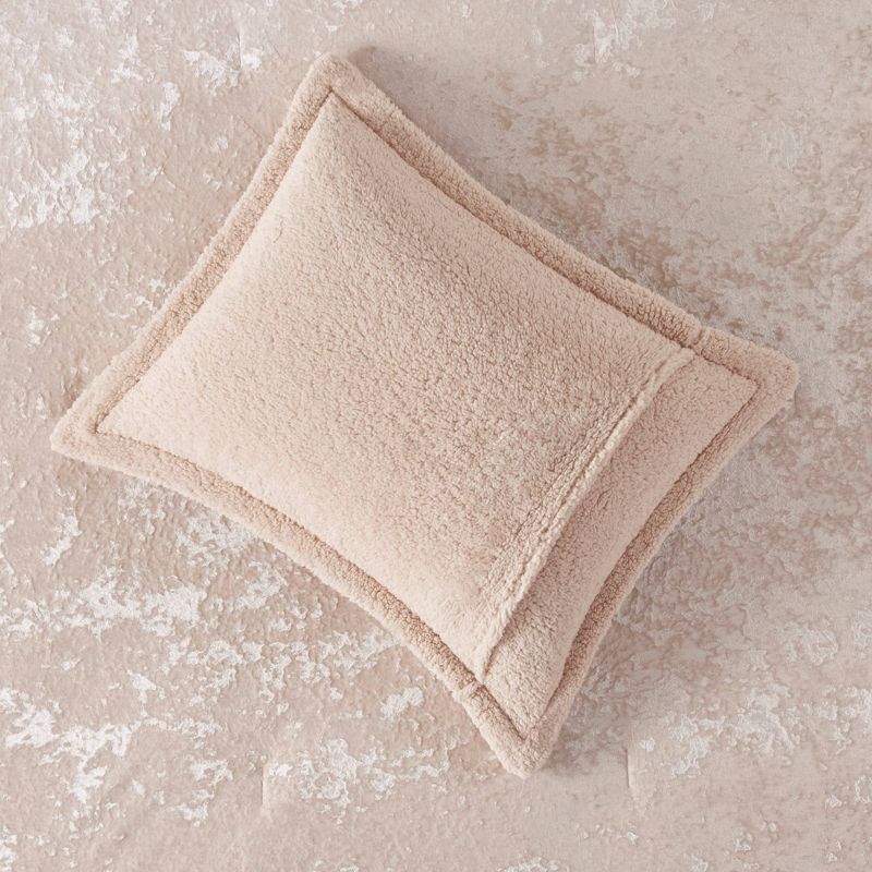 Arabella Reversible Crushed Velvet to Faux Shearling Soft Teen Comforter Set - Intelligent Design, 6 of 11