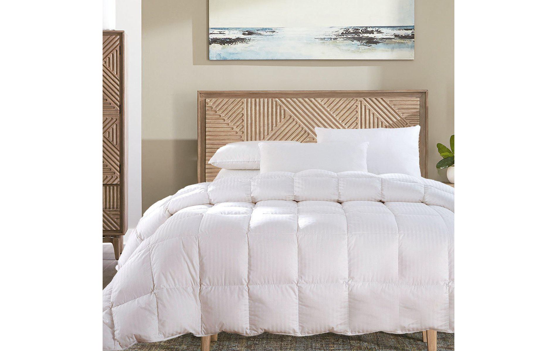 Egyptian Cotton Damask Stripe Down Comforter – Lightweight
