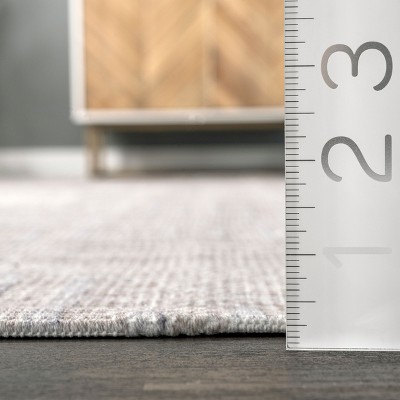 Adeline Gray Geometric Viscose 4' x 6' Washable Area Rug