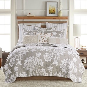 Sanira Quilt and Pillow Sham Set - Levtex Home - 1 of 4