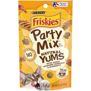 Purina Friskies Party Mix Chicken Natural Yums Crunchy Cat Treats - 1 of 4