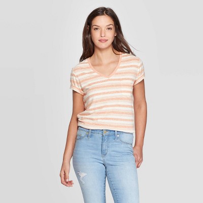 Target Universal Thread Women's T-shirt