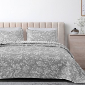 Isla Jade Full/Queen Floral Quilt Set Gray - 1 of 4