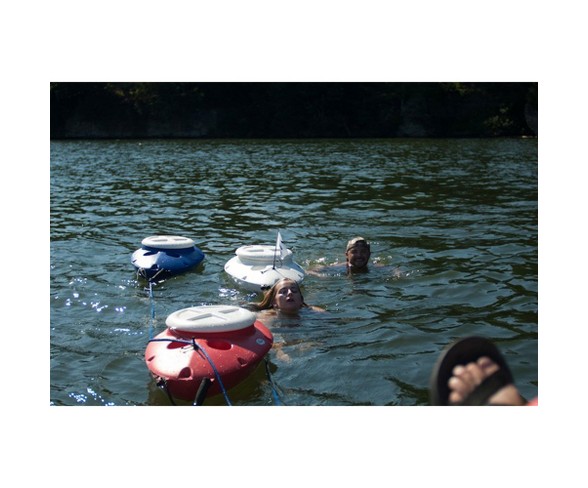 Creekkooler Portable Floating Insulated 30 Quart Kayak Beverage Cooler, Tan