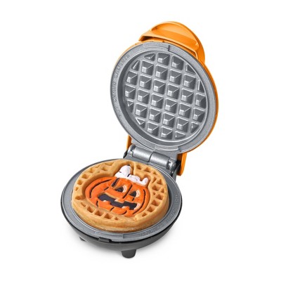 Dash x Peanuts Snoopy Jack-o-Lantern Mini Waffle Maker