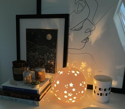 Pillowfort starry store globe nightlight