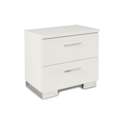 New Classic Furniture,Sapphire Solid Wood 2-Drawer Nightstand in White