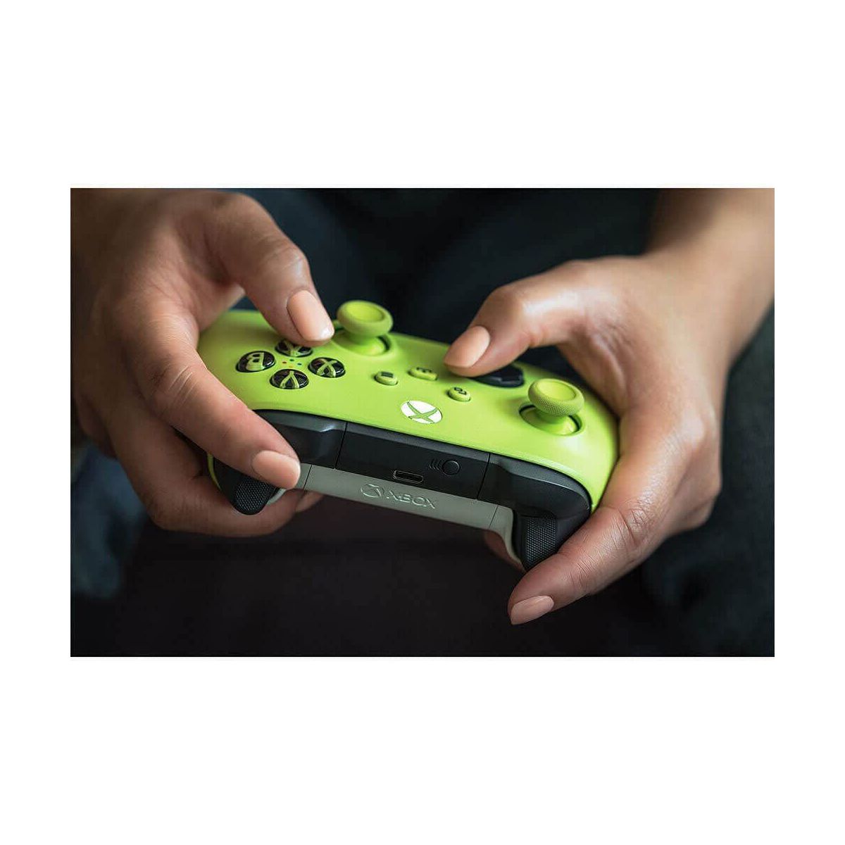 Factory Refurbished XBox Series S/X Wireless Controller works with XBox, Windows, Android, iOS, FireTV, Smart TVs, VR Headsets - thumbnail 9