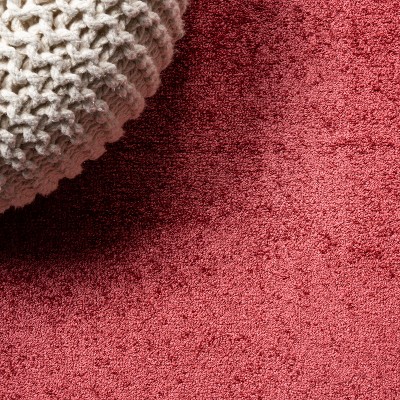 Red Oval Reversible Synthetic Area Rug 6'2" x 9'
