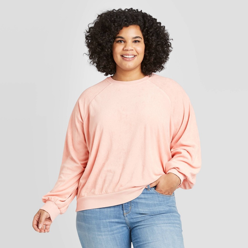 Women's Plus Size Raglan Sleeve Crewneck Sweatshirt - Universal Thread Pink 3X was $22.99 now $16.09 (30.0% off)